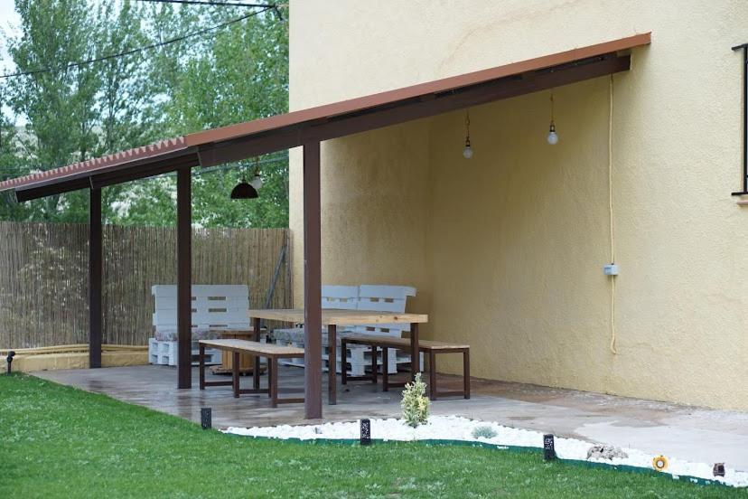 La Casa Del Rio Villa Granja Llumes ภายนอก รูปภาพ